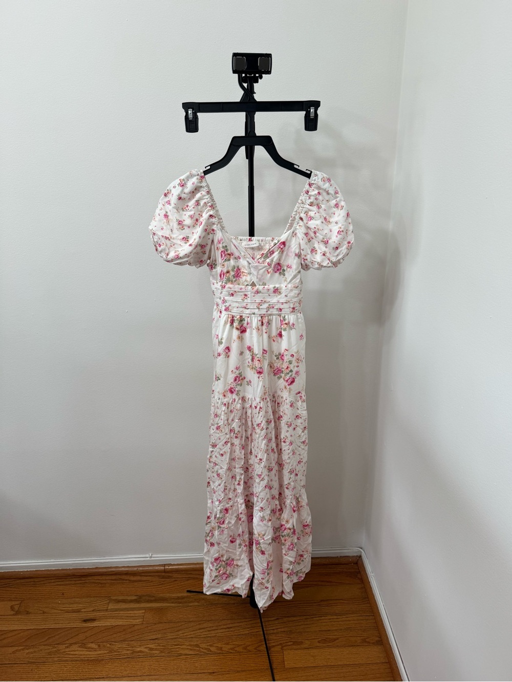Altar'd State Pink and White Floral Puff-Sleeve Midi Dress - Picture 2 of 4